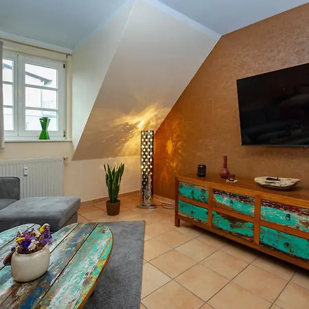 Hafenmeisterhaus - Tinka Apartment *